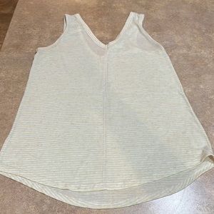 Womens Maurices, tank top size medium